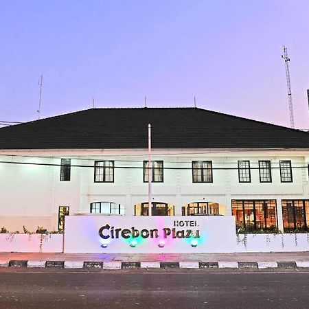 Hotel Cirebon Plaza Zewnętrze zdjęcie